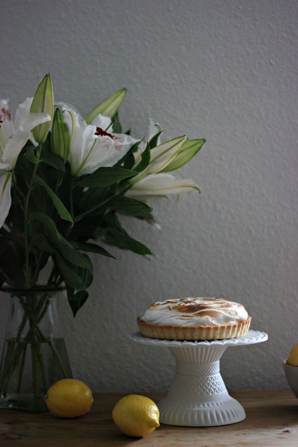 LEMON MERINGUE TART
