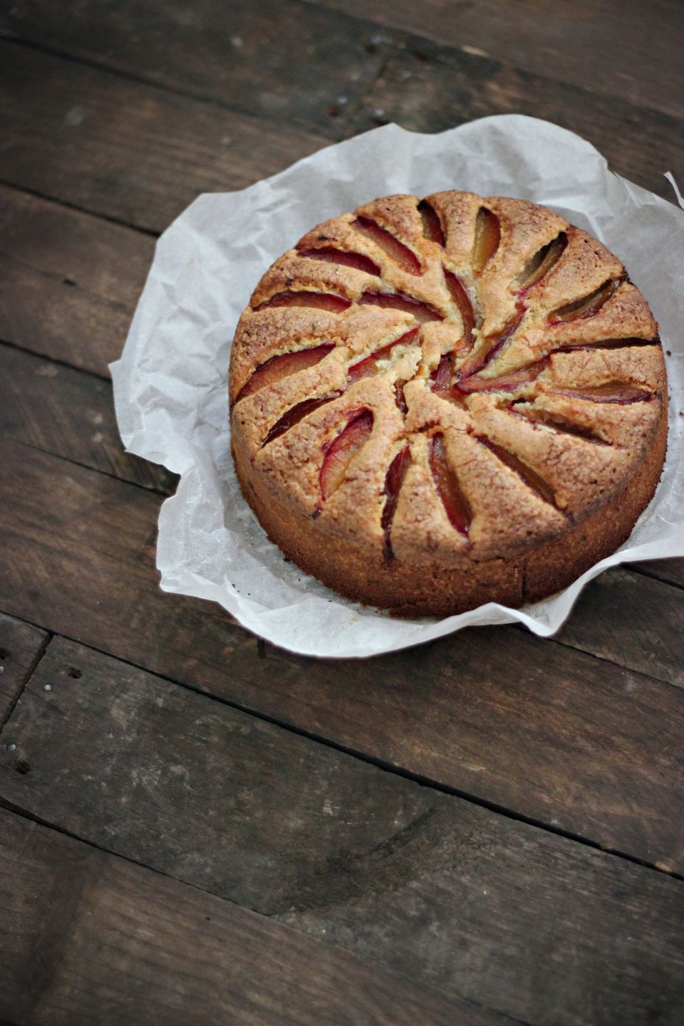 PLUM MARZIPAN CAKE