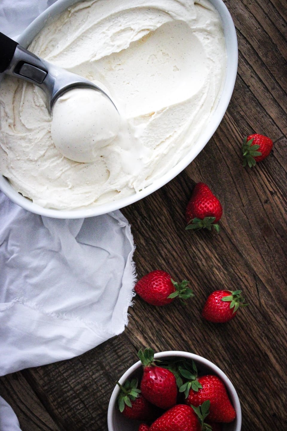 STRAWBERRY MILKSHAKE