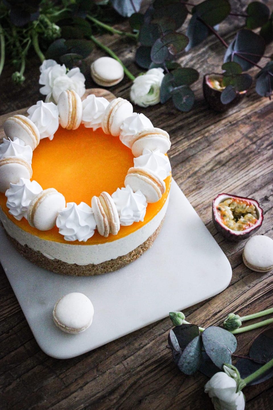 PASSION FRUIT CHEESECAKE